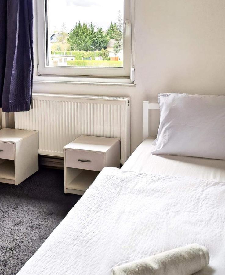 Adelin Vienna Hostel Buitenkant foto