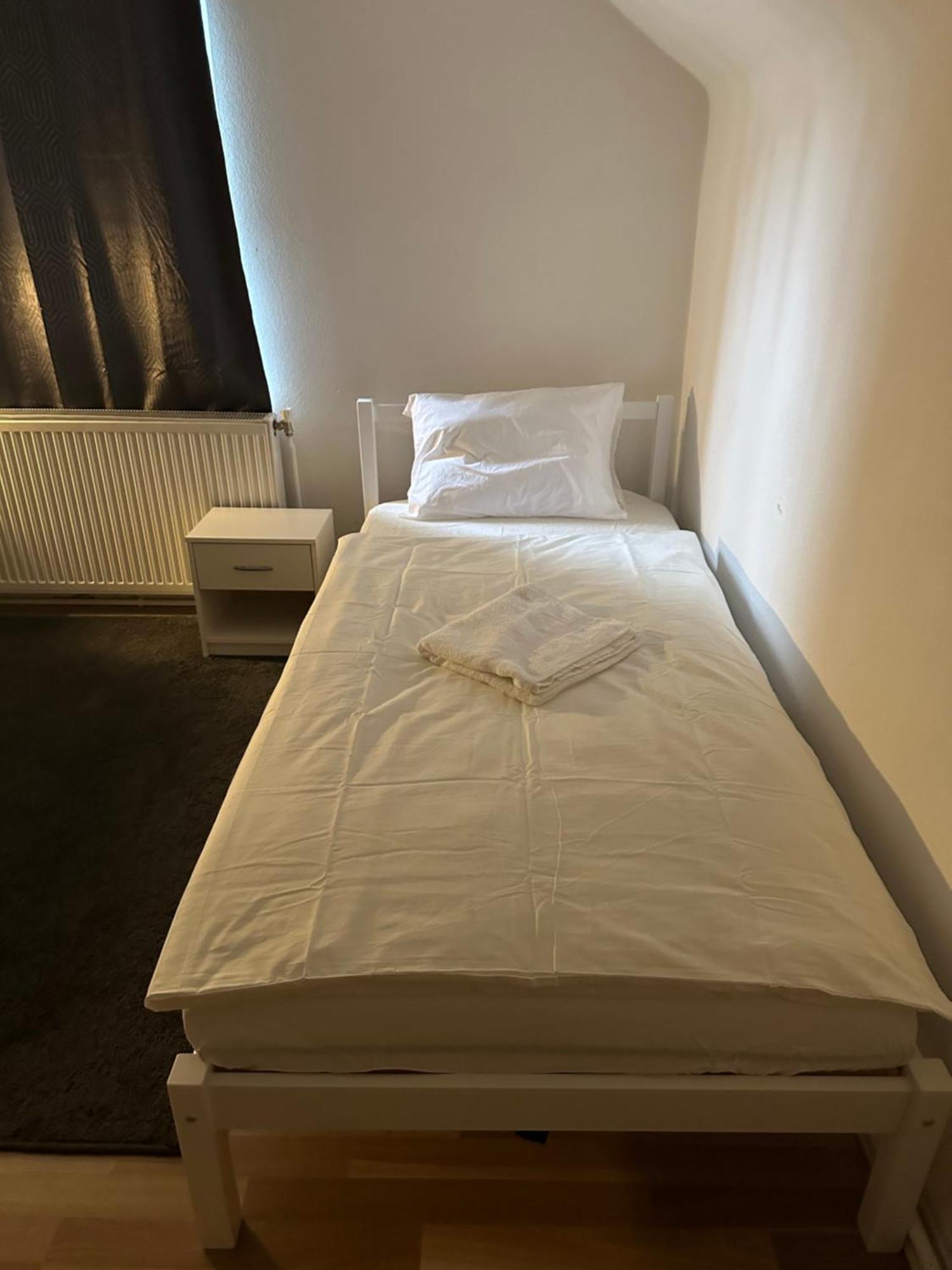 Adelin Vienna Hostel Buitenkant foto